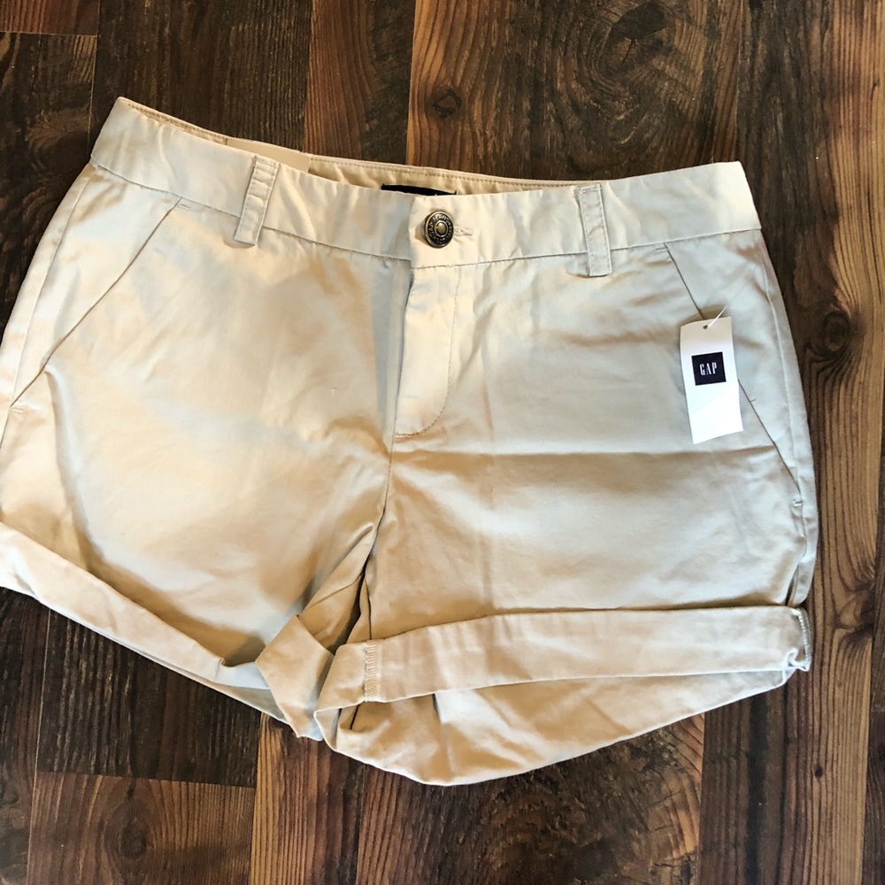 Khaki shorts